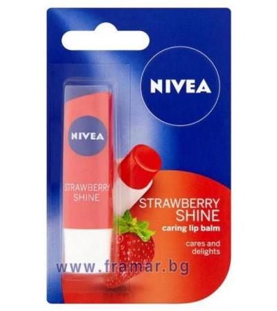 НИВЕА БАЛСАМ ЗА УСТНИ STRAWBERRY